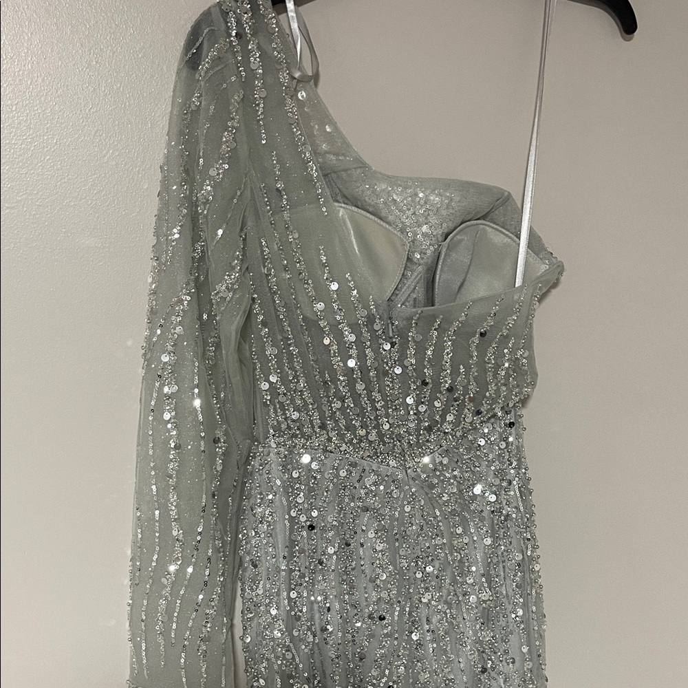 Gianni Bini Silver One-Shoulder Maxi Dress size 3 NWT - Picture 6 of 11